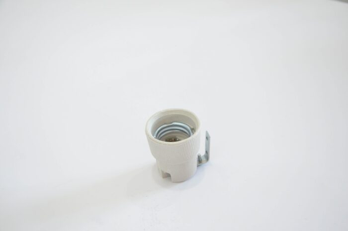 Porcelansko-plafonjersko-grlo-e27-12900